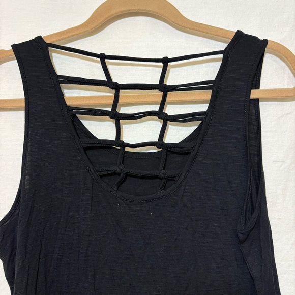 Maurices Strappy Back Black Simple Tank Top EUC Medium M Casual Goth Sexy Night - Picture 4 of 9